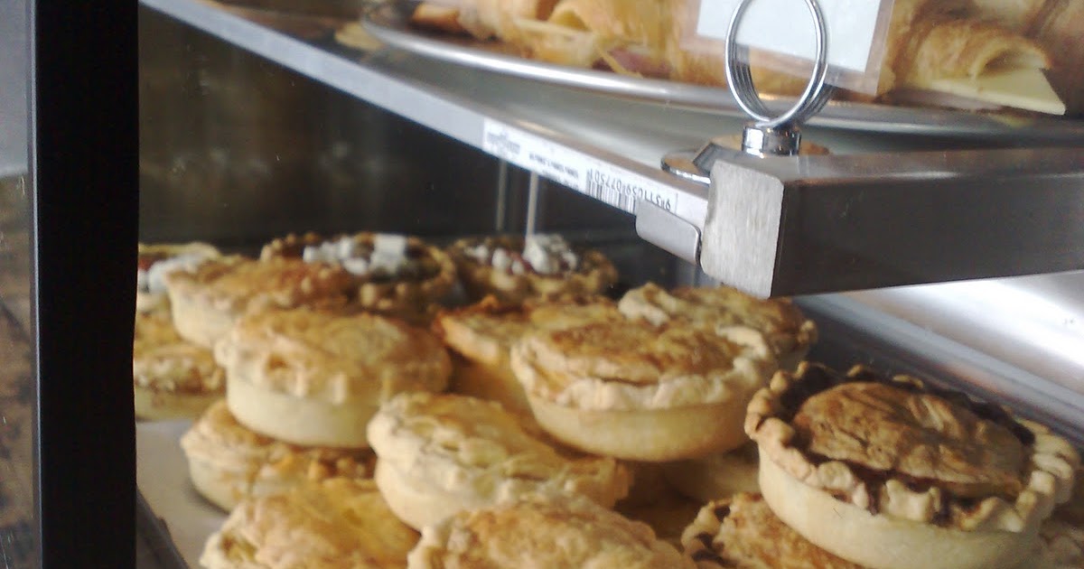 THE DAILY PIE Scenes from a Pie Cafe...