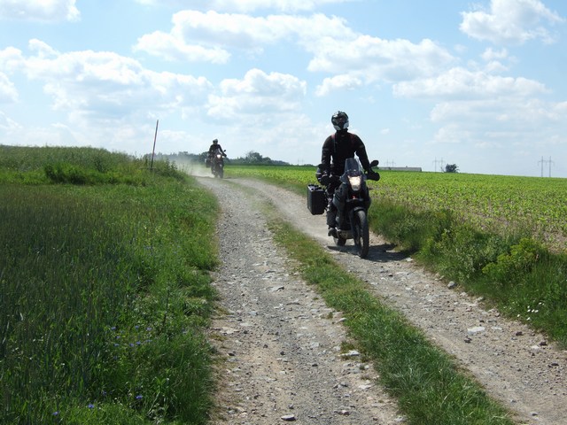 [mini-DSCF0079.JPG]