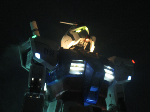 [gundam-3.jpg]