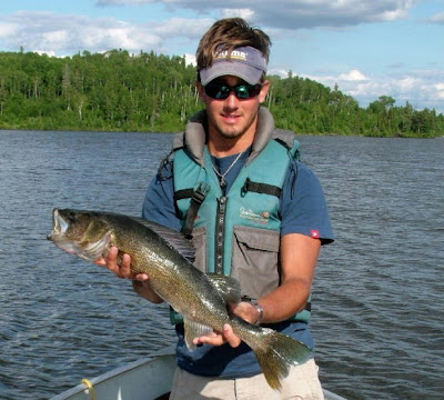 blue tint to walleye tail