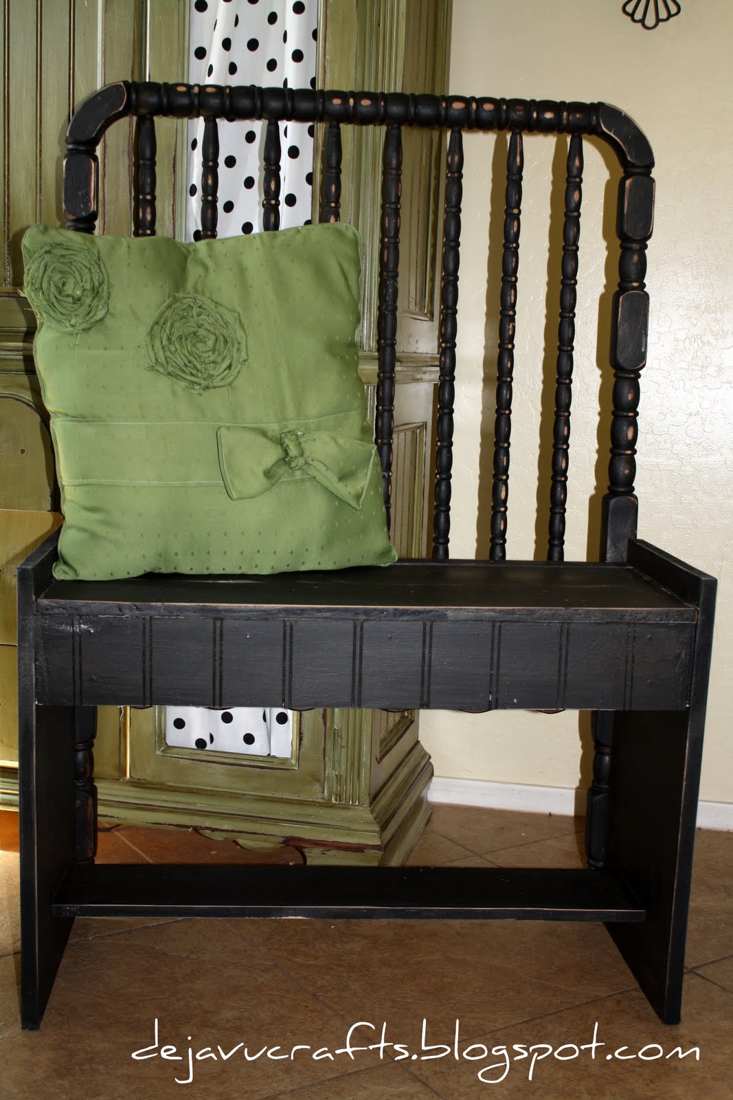 Dejavu*Crafts CRIB Bench, tutorial comeing tomorrow!!!