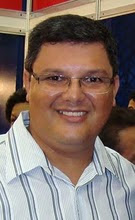 Escritor Marcio Santos