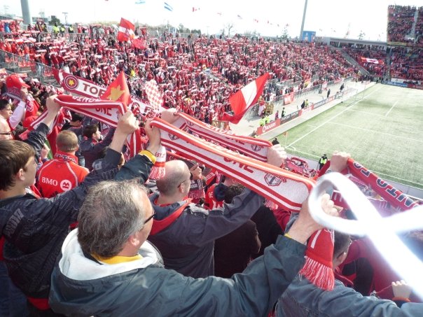 [Image: toronto+fc+fans.jpg]