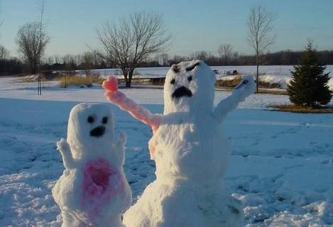 [SnowmanRippingOutHeart.jpg]