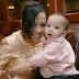 Gambar terbaru Jeslina dan Anak