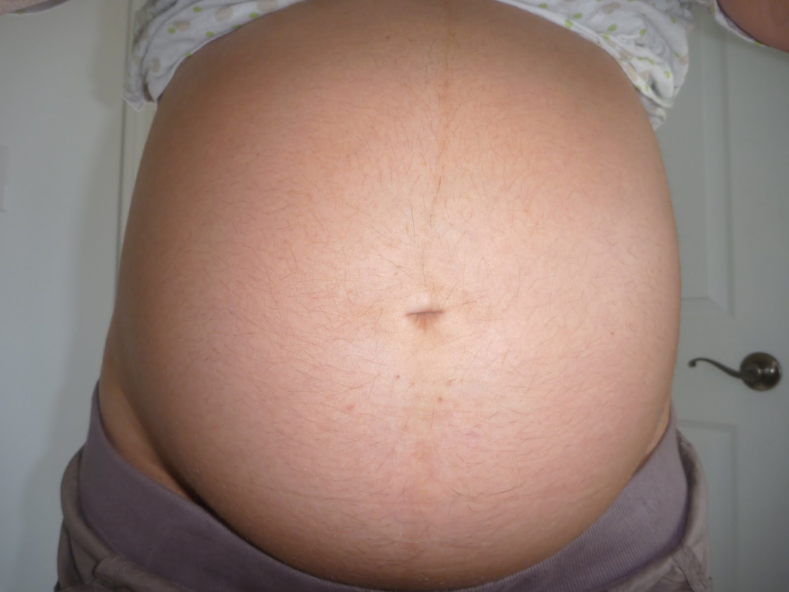 baby belly pics
