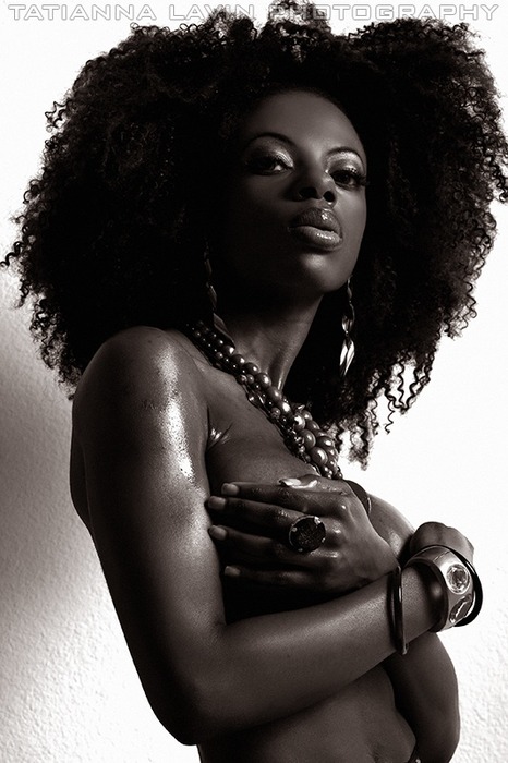 Black Woman Rockin Short Natural Hair Black Woman Rockin Short Natural Hair