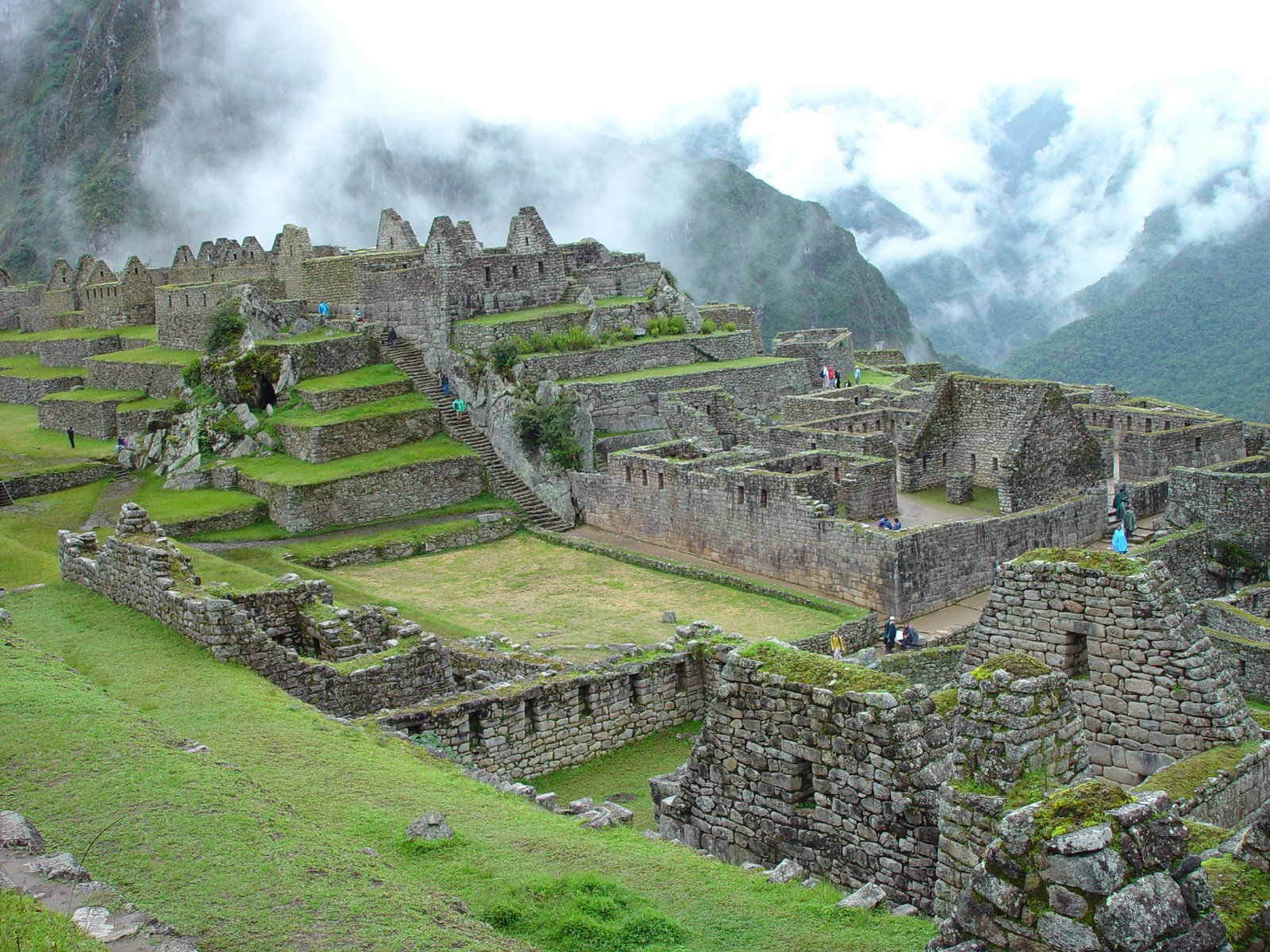 [EG+-+12+Feb+02+134.jpg]