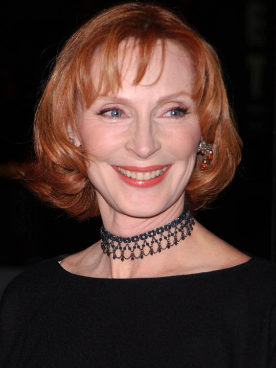 Total Celebrity: Gates McFadden Height