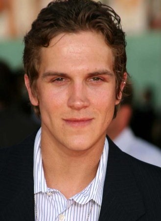 Jason Mewes is an American actor, featured in movies such as Dogma, Jason Mewes is an American actor, featured in movies such as Dogma,