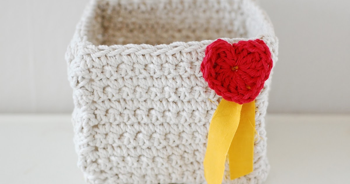 Maize Hutton: Make a Crocheted Valentine Box