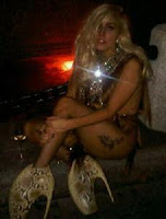 Lady GaGa Wear Clothes From Hair Made lady gaga image