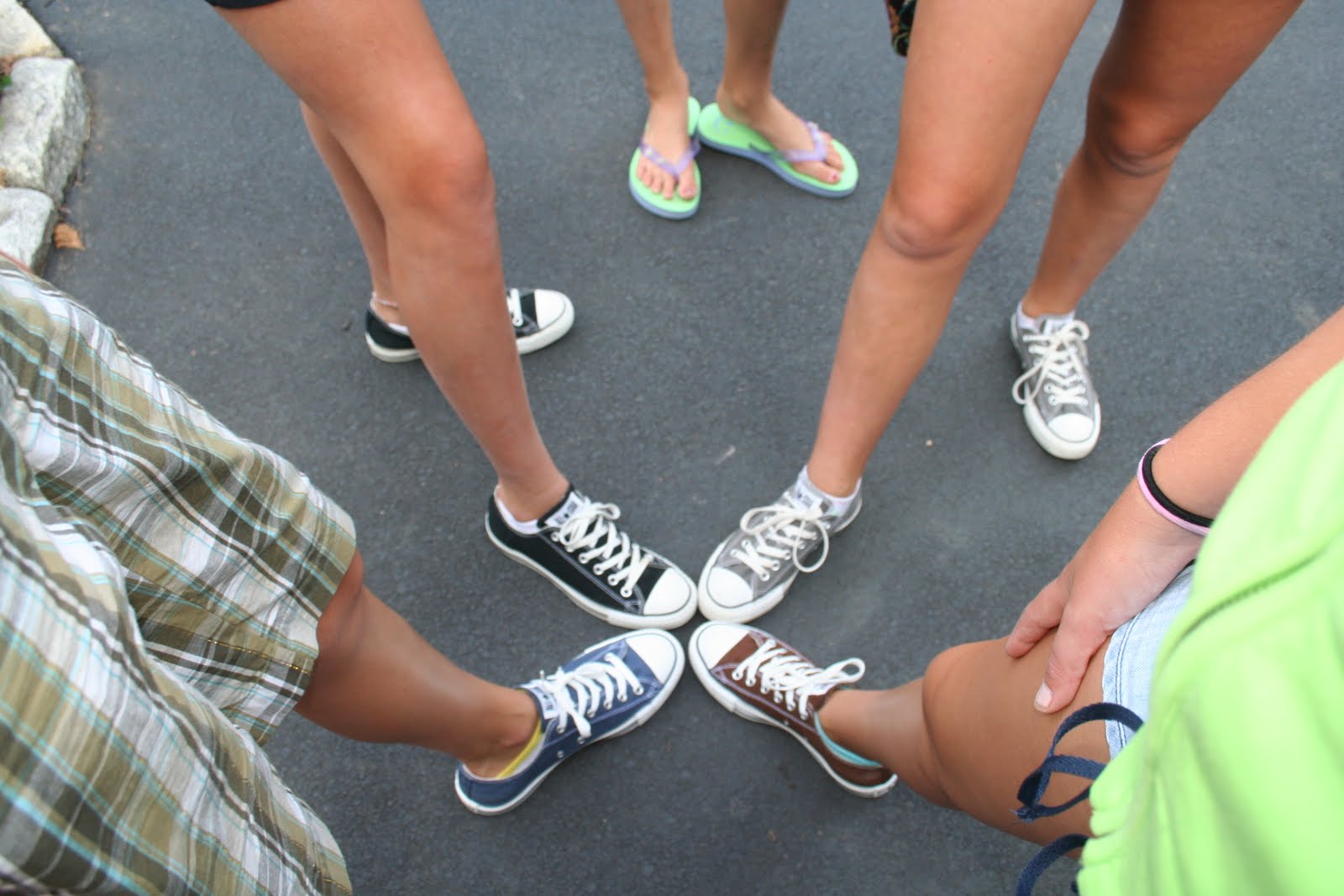 converse make my feet look big