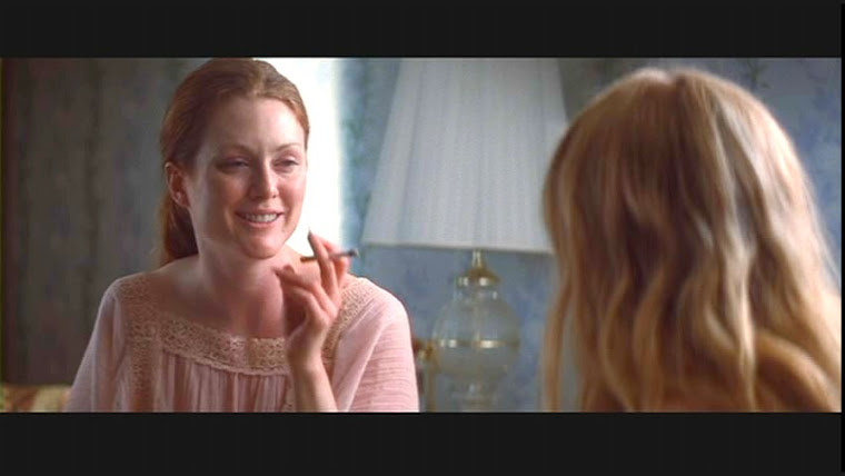 Julianne Moore in BOOGIE NIGHTS