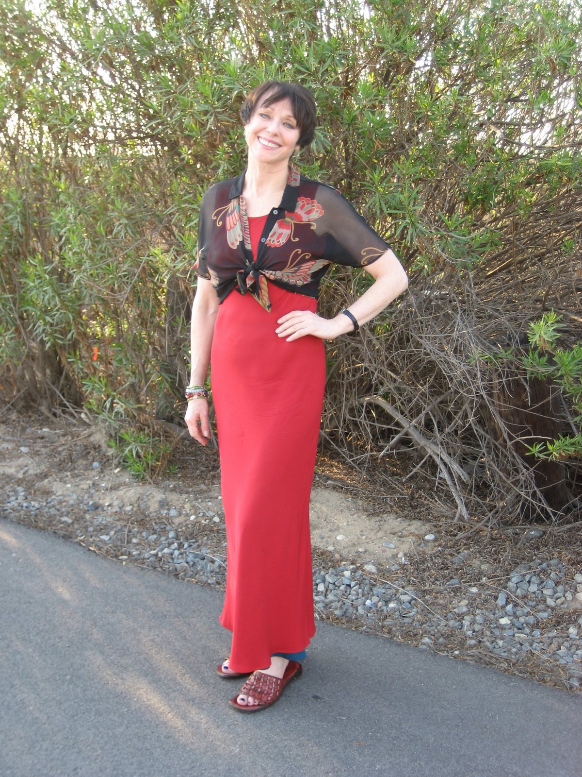 [Stephanie+standing[1].JPG]