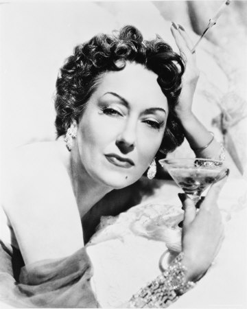 gloria swanson s life Gloria swanson may have struggled, welsch manages the complicated task of revealing these and many other facets of swanson's life with a strong sense of balance. gloria swanson s life Gloria swanson may have struggled, welsch manages the complicated task of revealing these and many other facets of swanson's life with a strong sense of balance.