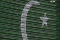 25 killed in Karachi political-ethnic violence http://news-updations.blogspot.com