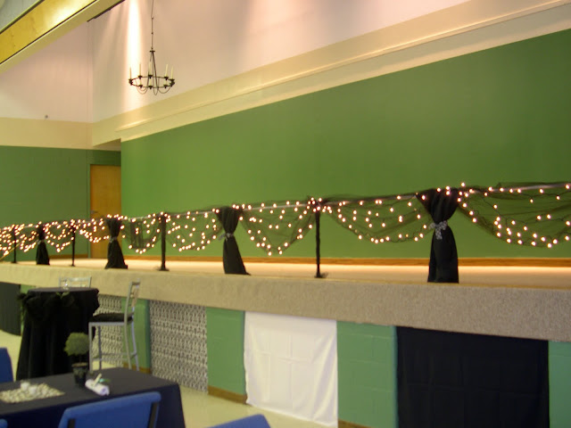 Challenge: Turn a gym into a beautiful wedding reception | Home Stories