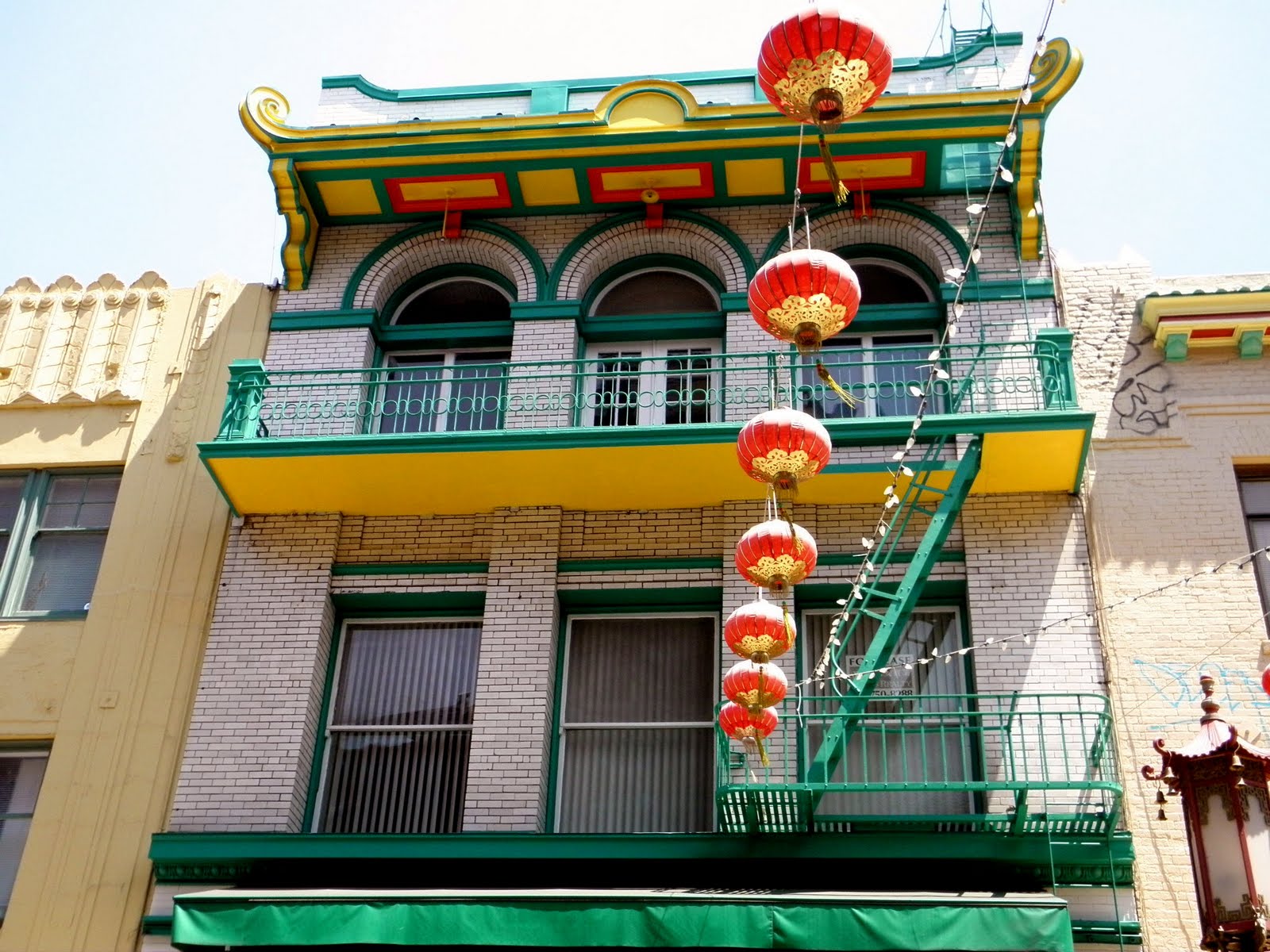 Mellow Yellow Monday Chinatown San Francisco