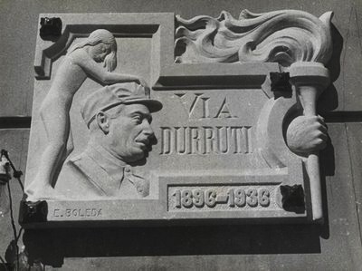 [Placa+que+da+el+nombre+de+Via+Durruti+a+la+Via+Layetana.+Barcelona,.jpg]