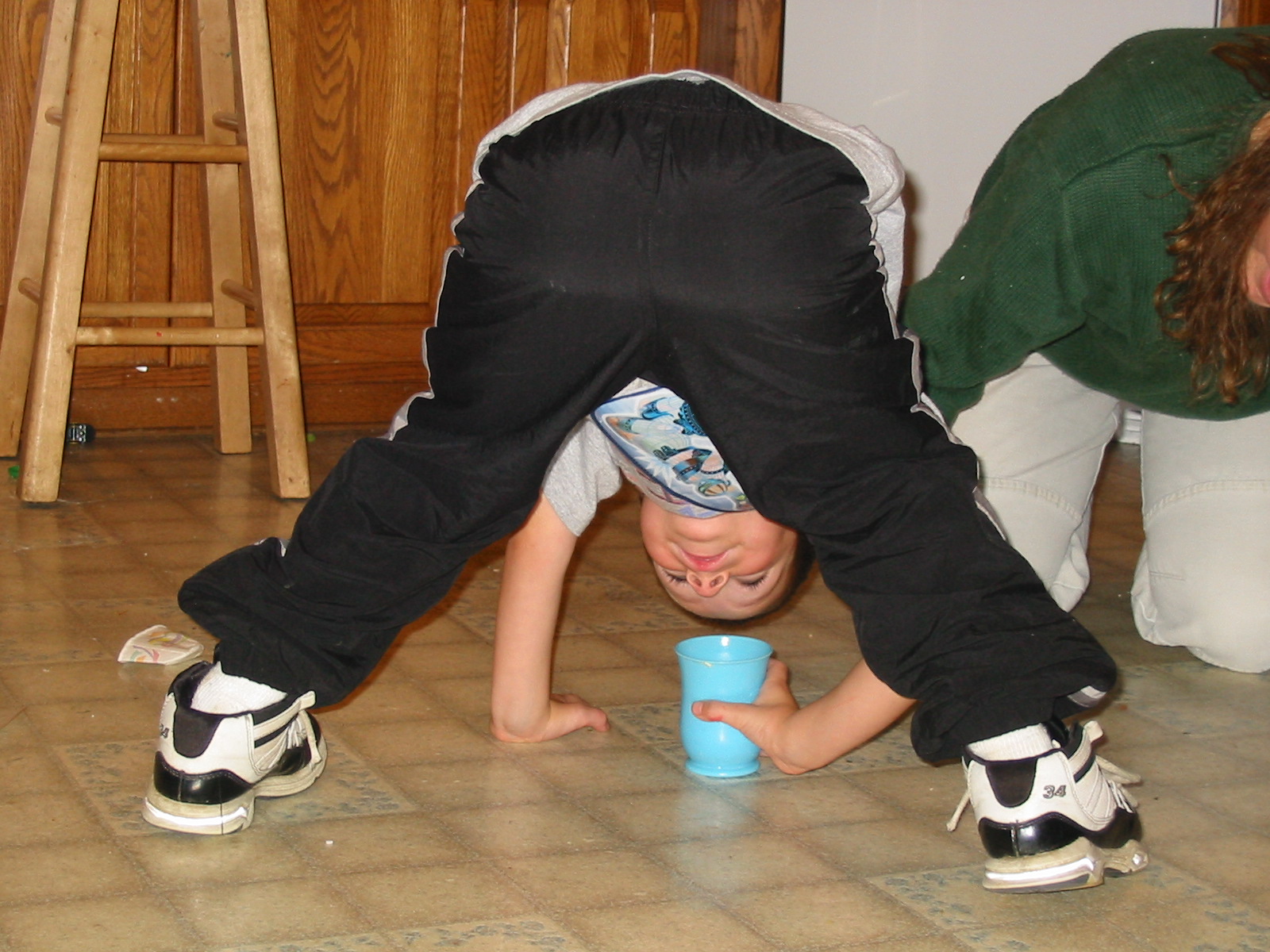 [104-0497_IMG.JPG]