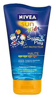 Lait protecteur contre le soleil de l'été Lait protecteur contre le soleil de l'été