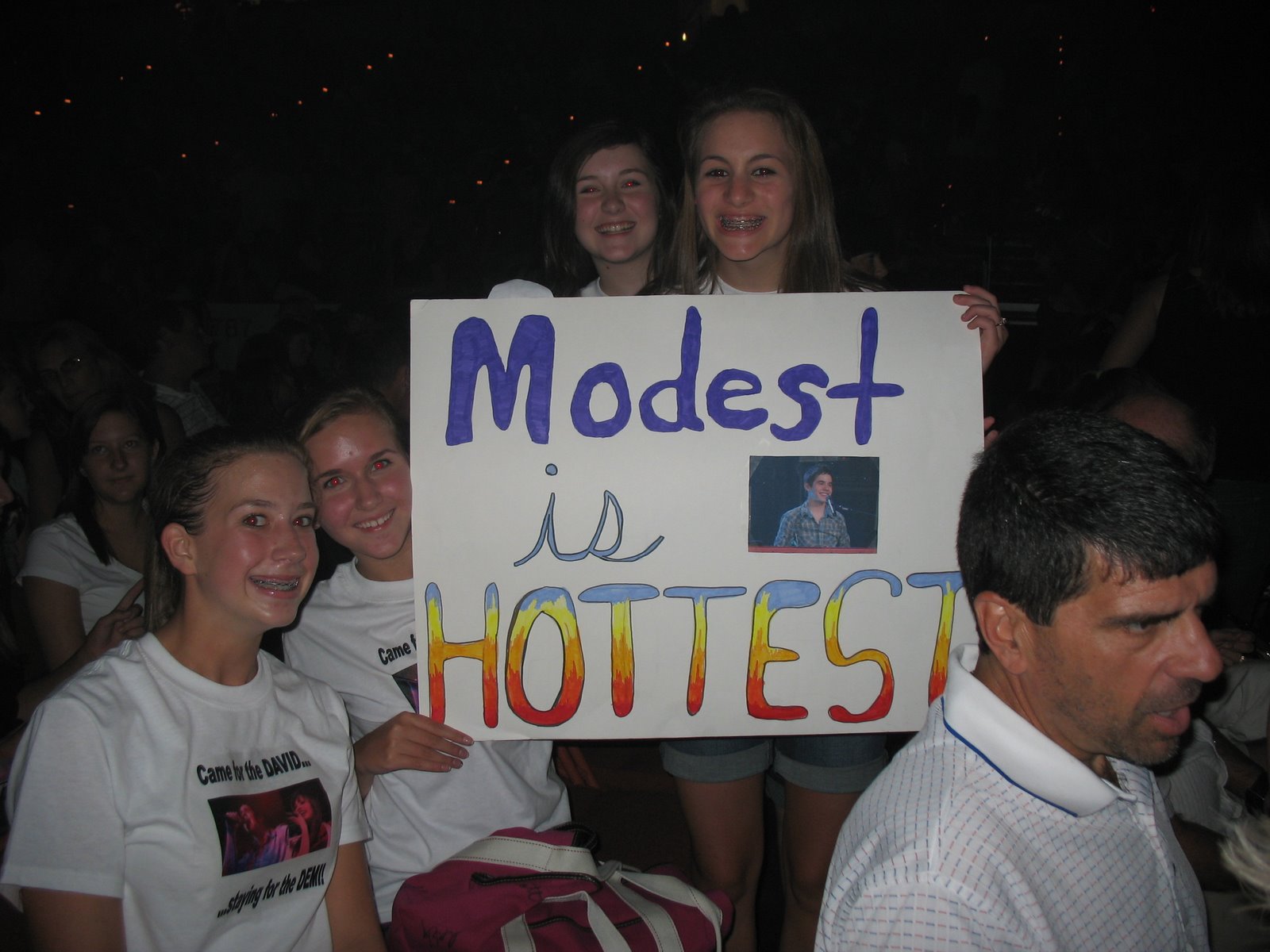 [modest.JPG]