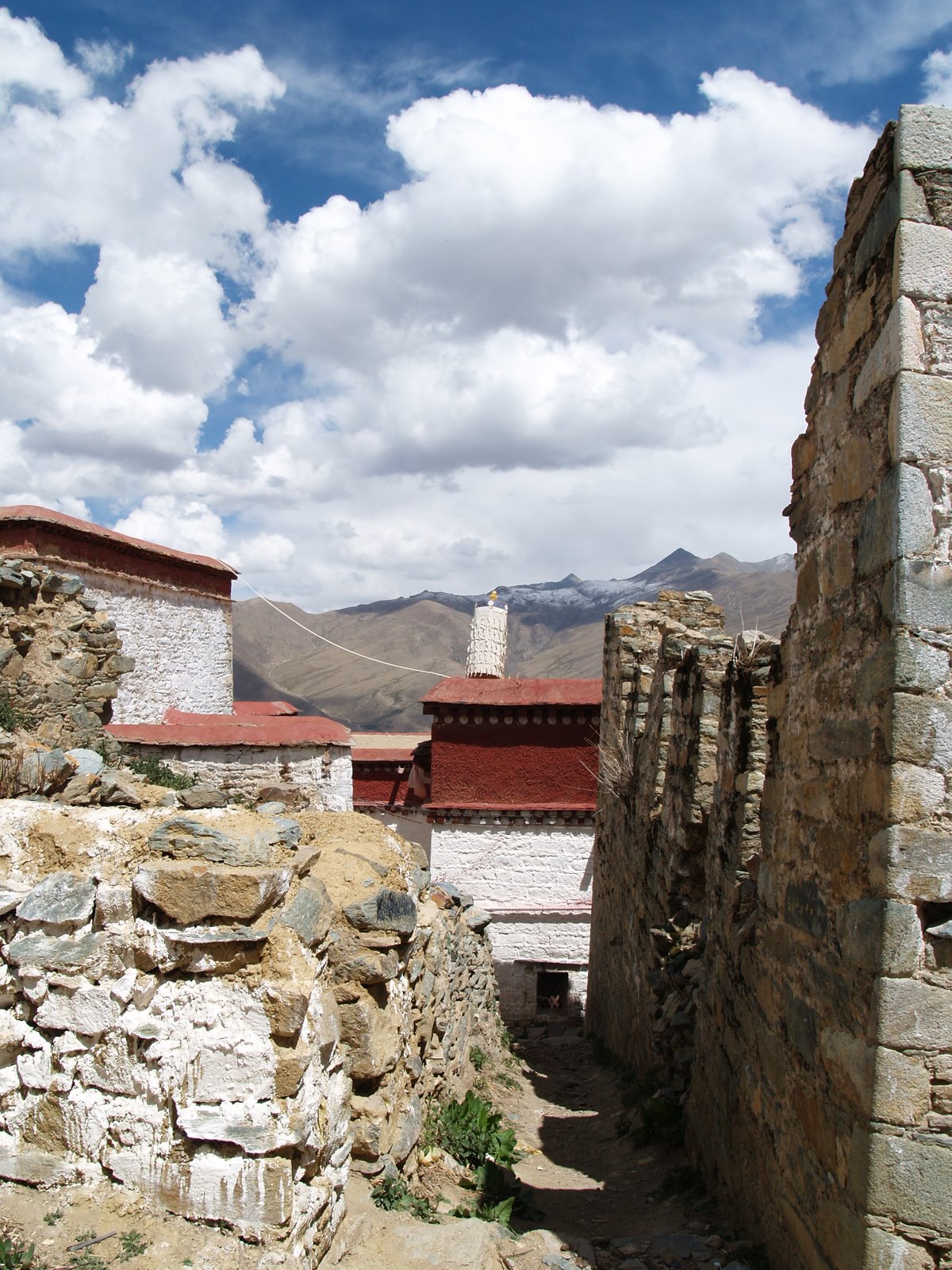 [Dingungtil+Monastery,+Ganden+Monastery,+Lhasa+Barkhor+(287).JPG]