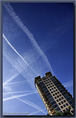 Contrails01