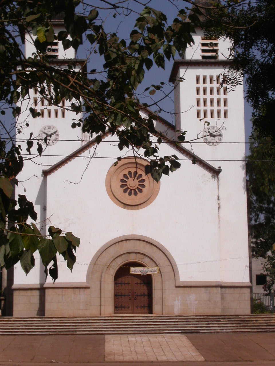 [PICT2590.JPG]