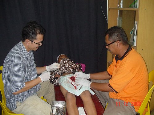 gambar bersunat