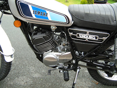 Yamaha DT175 restoration.