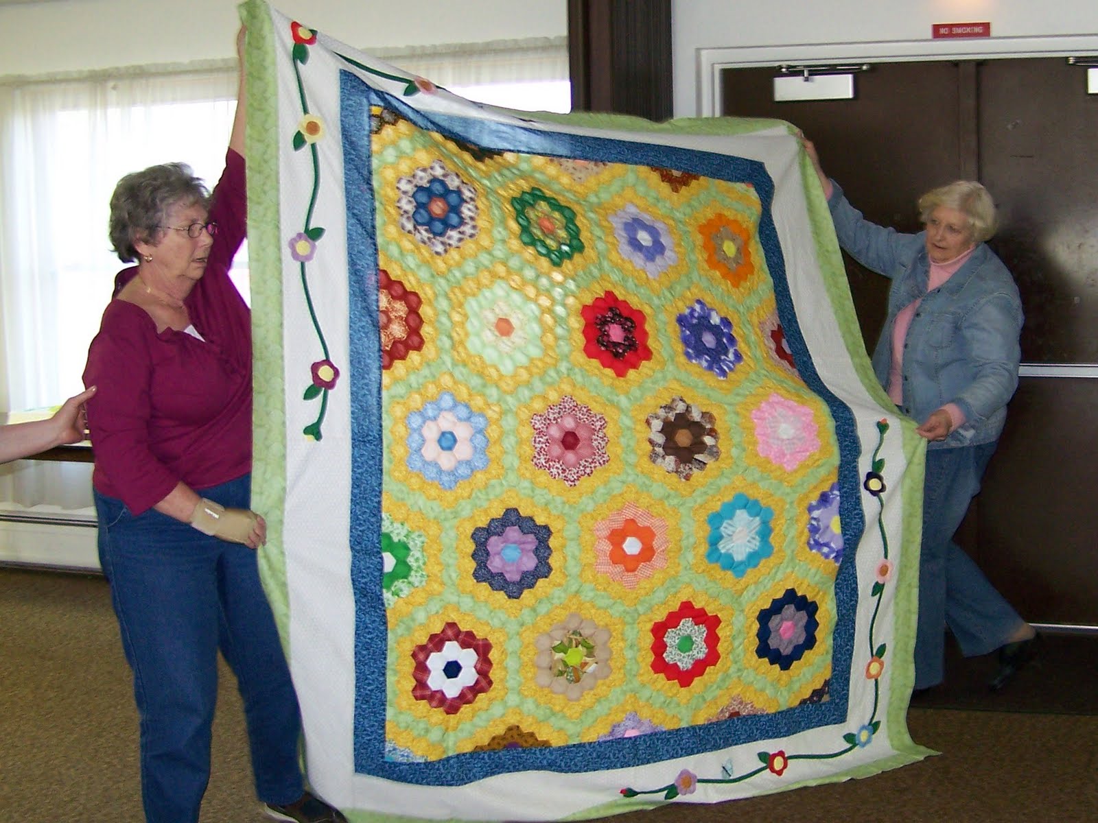 the momoo Millington Quilt Club Meeting April 21... Part 1