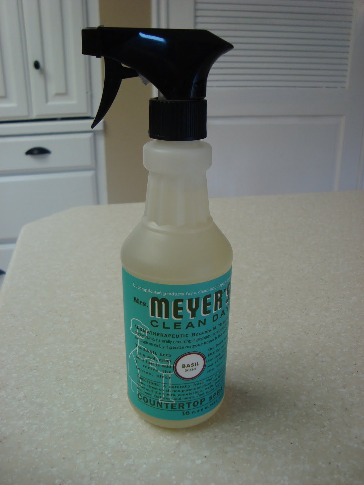 Kitchen cabinet cleaner and polish Steps to Loving the Kitchen You're In: Step 2Keep It Clean