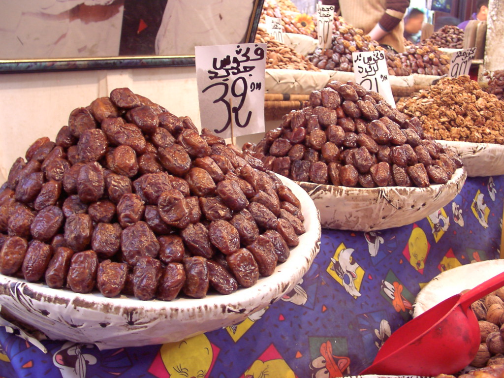 Dates Production in 2001