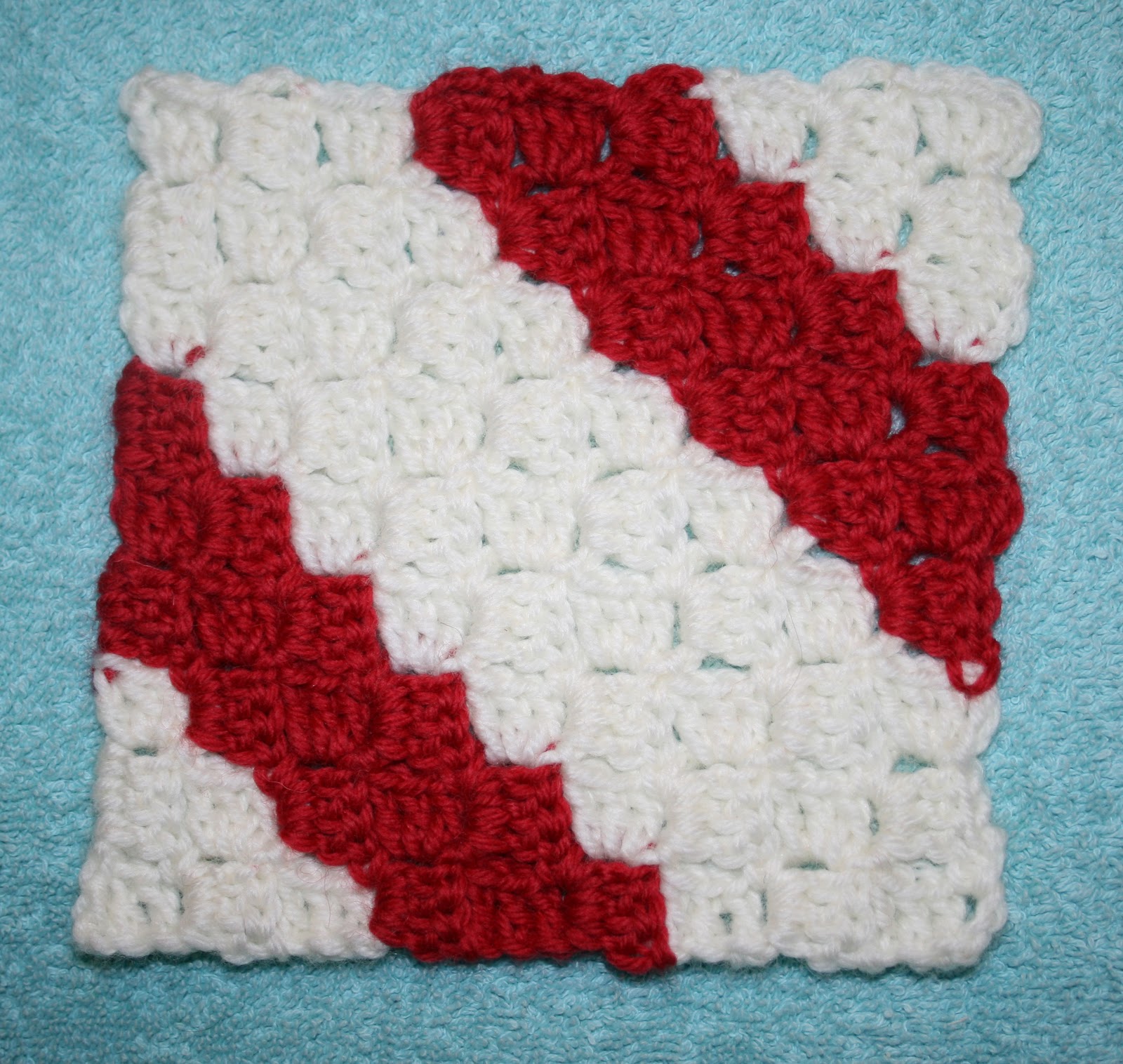 SmoothFox Crochet and Knit Testers pictures of Fox's Diagonal Box