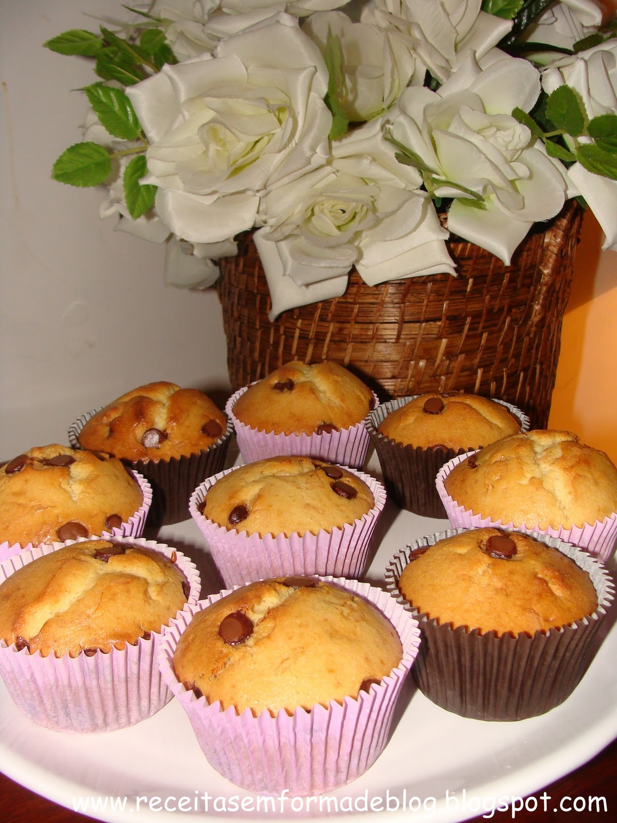 Muffins de Baunilha com Gotas de Chocolate Receitas em Forma de Blog