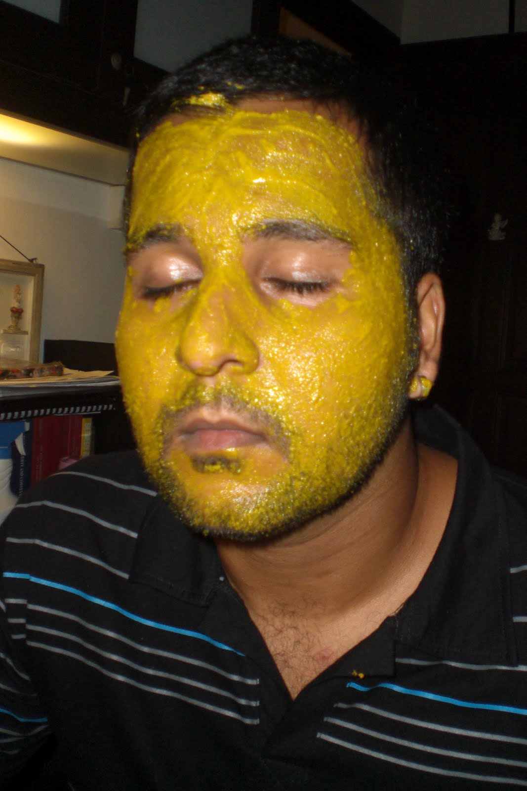 Hi There, Be Aware Two examples of DIY Turmeric Face Masks