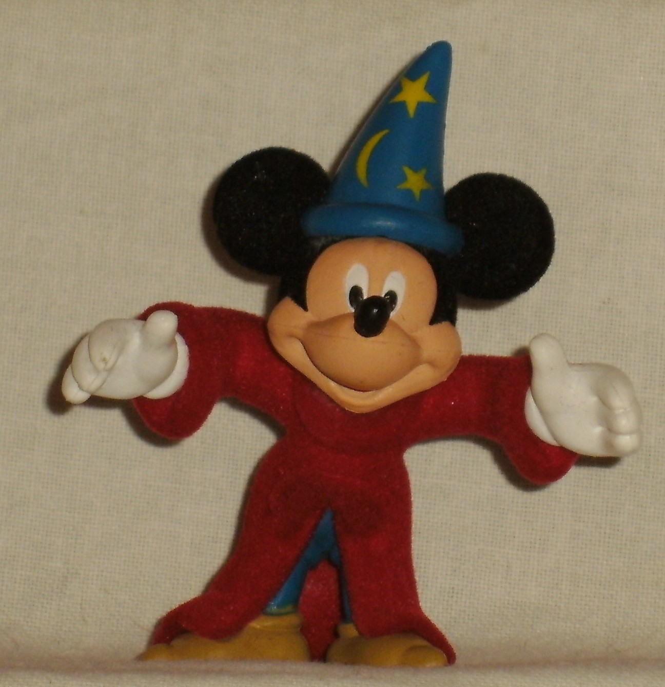 [MICKEY+MOUSE+APRENDIZ+(FANTASIA).JPG]