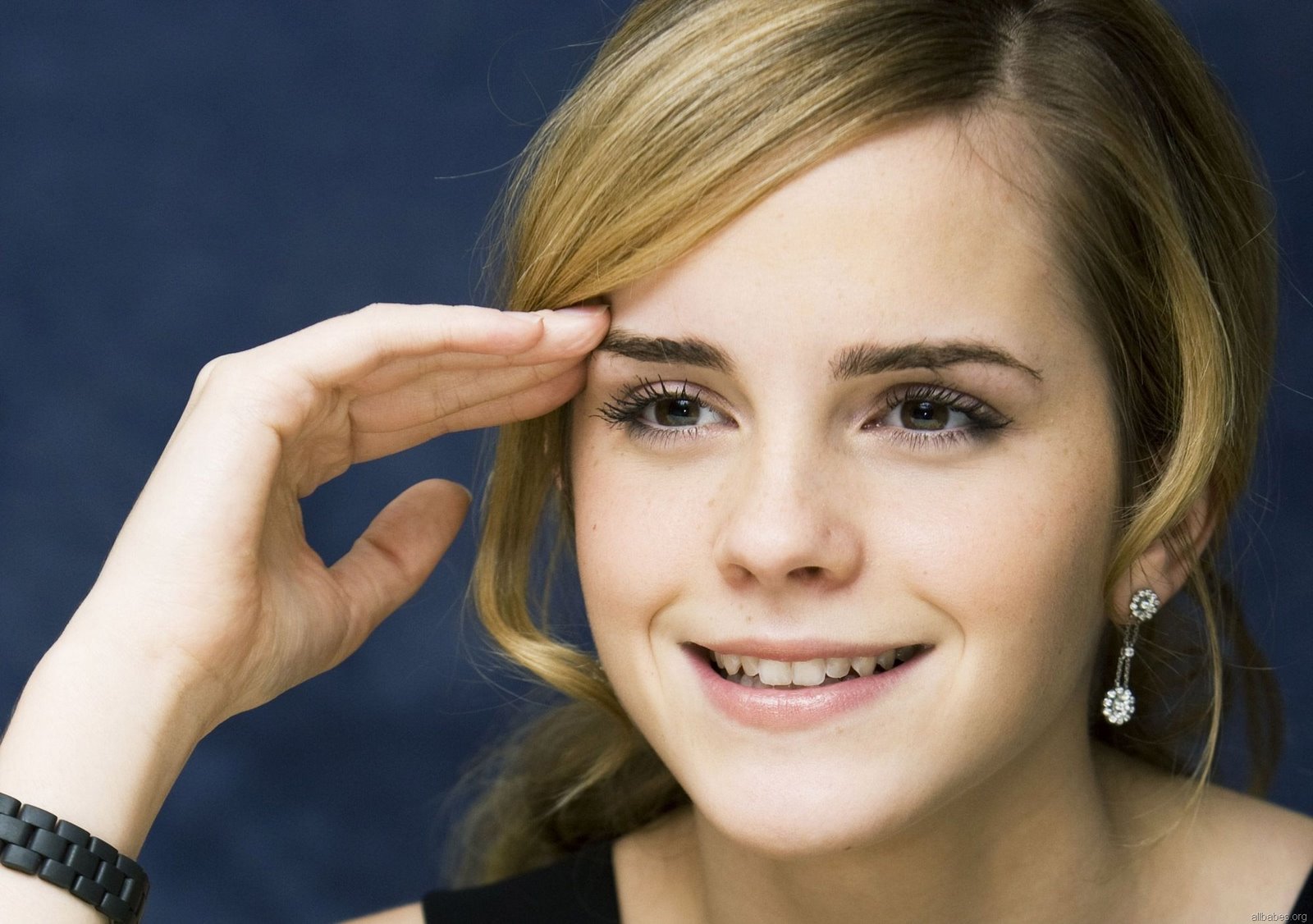 [EmmaWatson012000x1407.jpg]