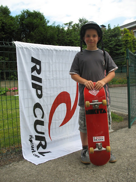 Par une belle journée d'été à l'école de St Vaast le 9 Juillet 2009 (Plaine de Jeux)