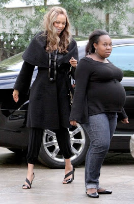 Star Snitch: Star Candids: Tyra Banks, Halle Berry, Ray J + MORE