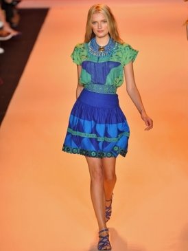 [annasuiv092.jpg]