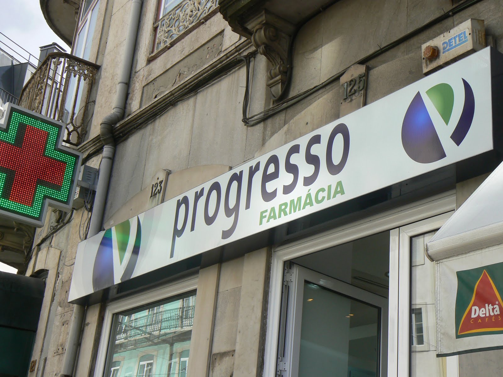 [Progresso-Farmácia-R.D.PedroV.JPG]