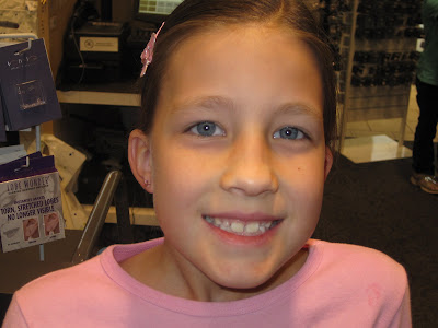 earring scar