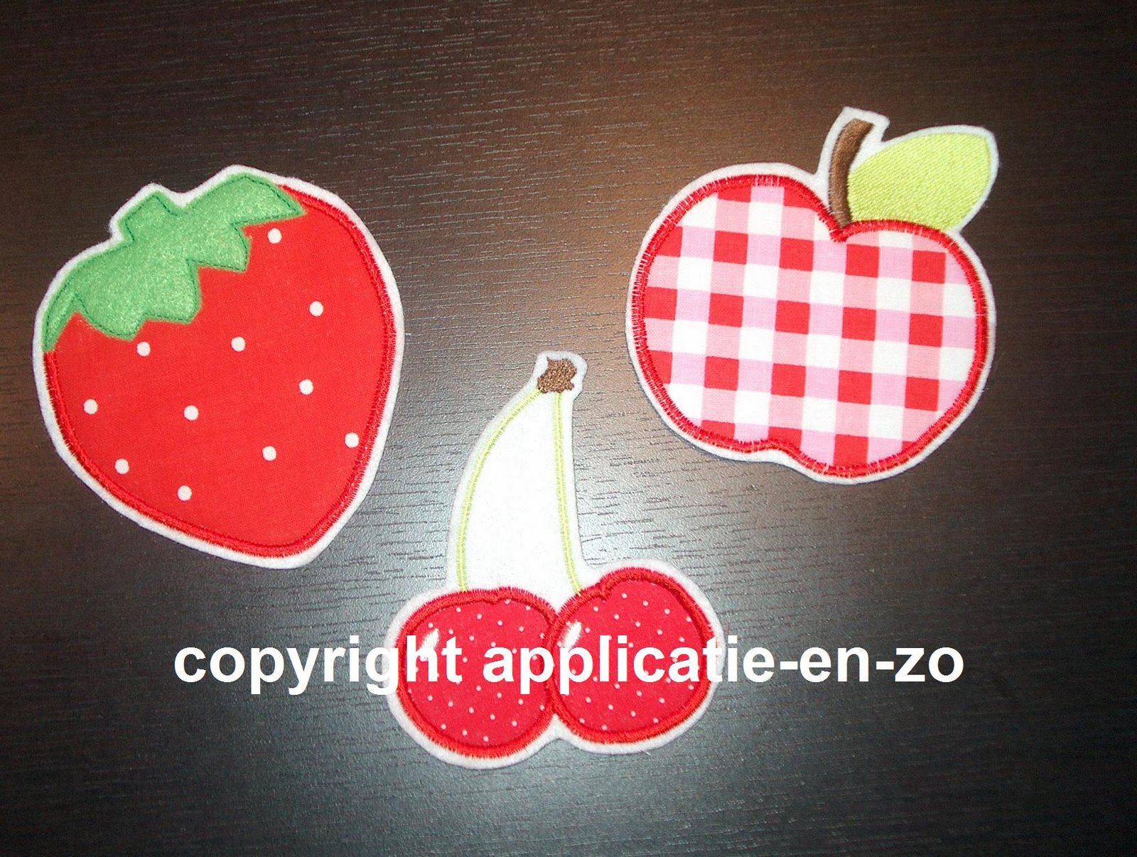 [A+&+zo+fruit.jpg]