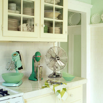Site Blogspot  Photos Painted Kitchen Cabinets on Photos Above And Below  Coastal Living Com