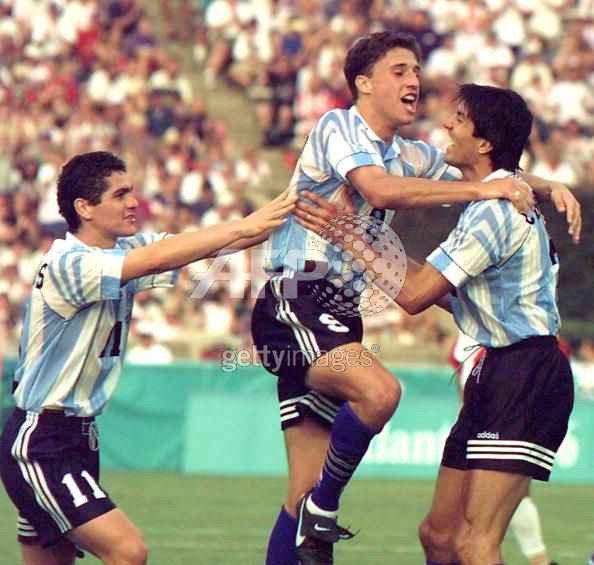 [1996+Argentina+Home+Olimpico.jpg]