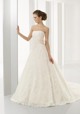 Simple Strapless Wedding Dress