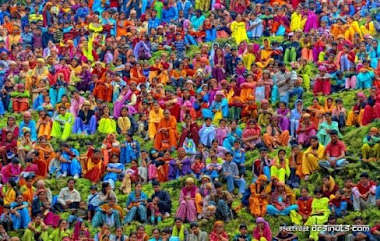 Colourful people of India